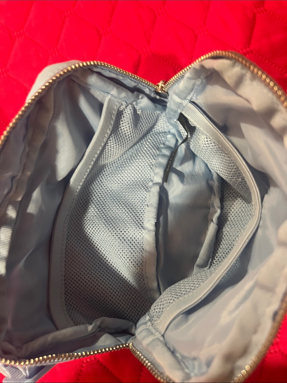 32 Cool Light Blue Crossbody Belt Bag - Picture 4 of 9